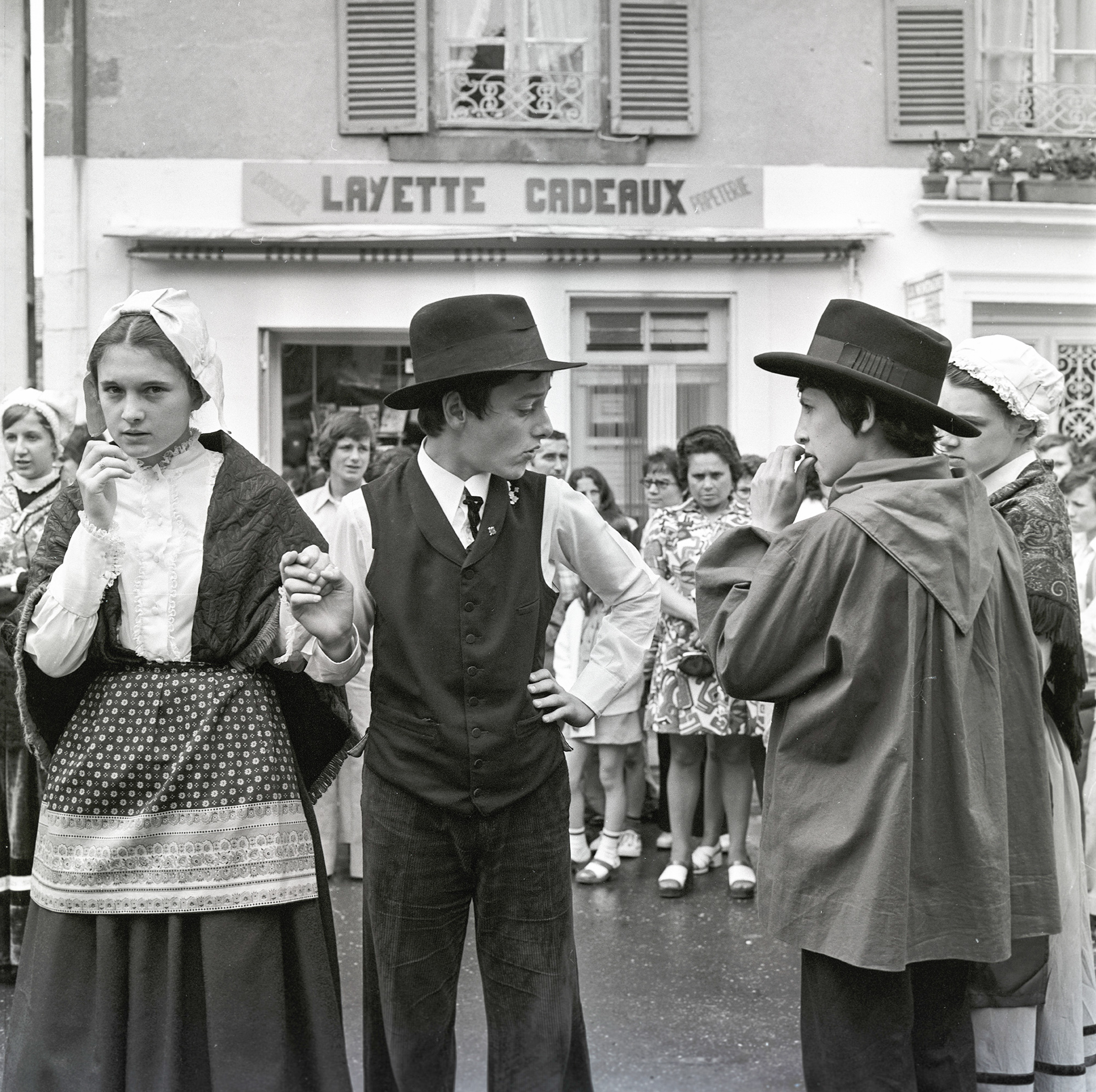 Le Chantou, groupe de danse folklorique, Mirefleurs, Avril 1973