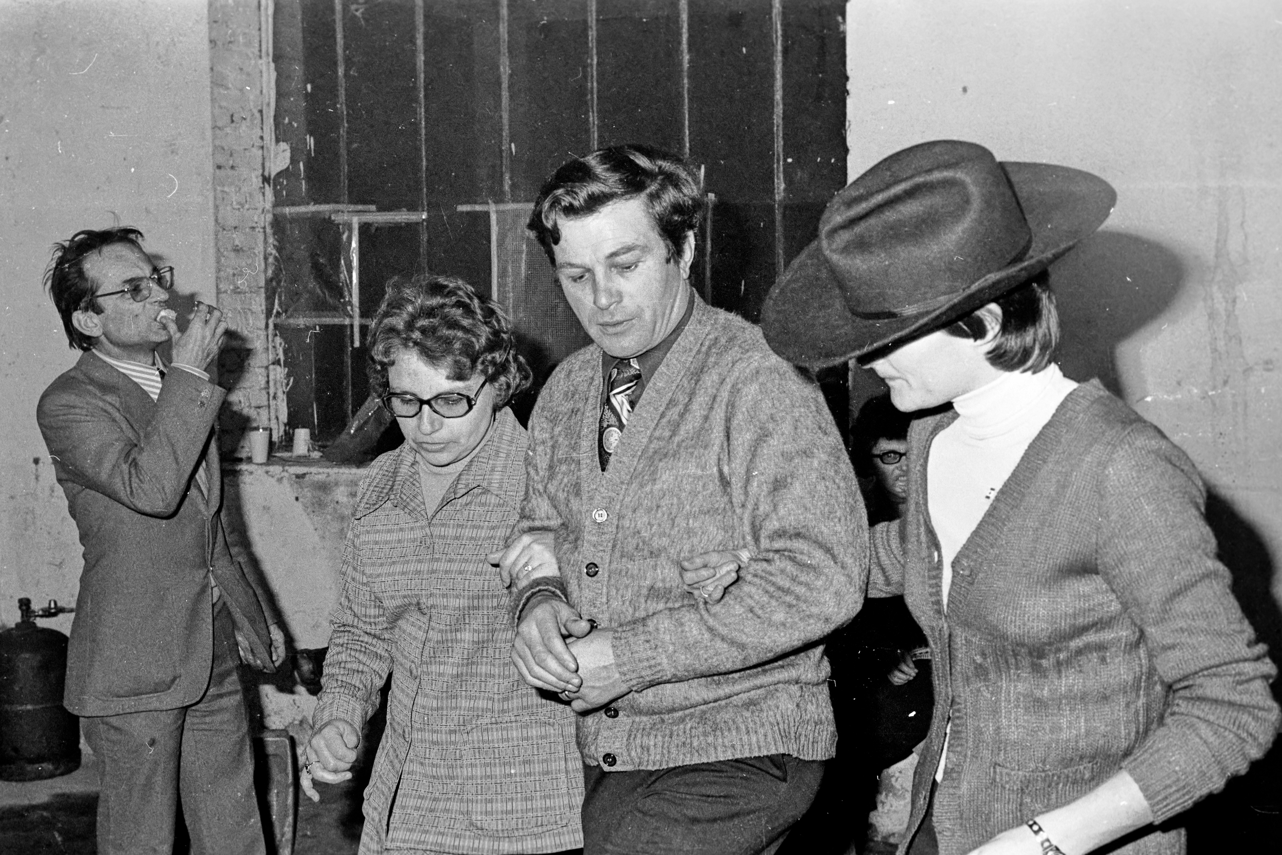 Fête à  l'occasion du jumelage des Martres-de-de-Veyre avec la ville canadienne de Wynyard, décembre 1974