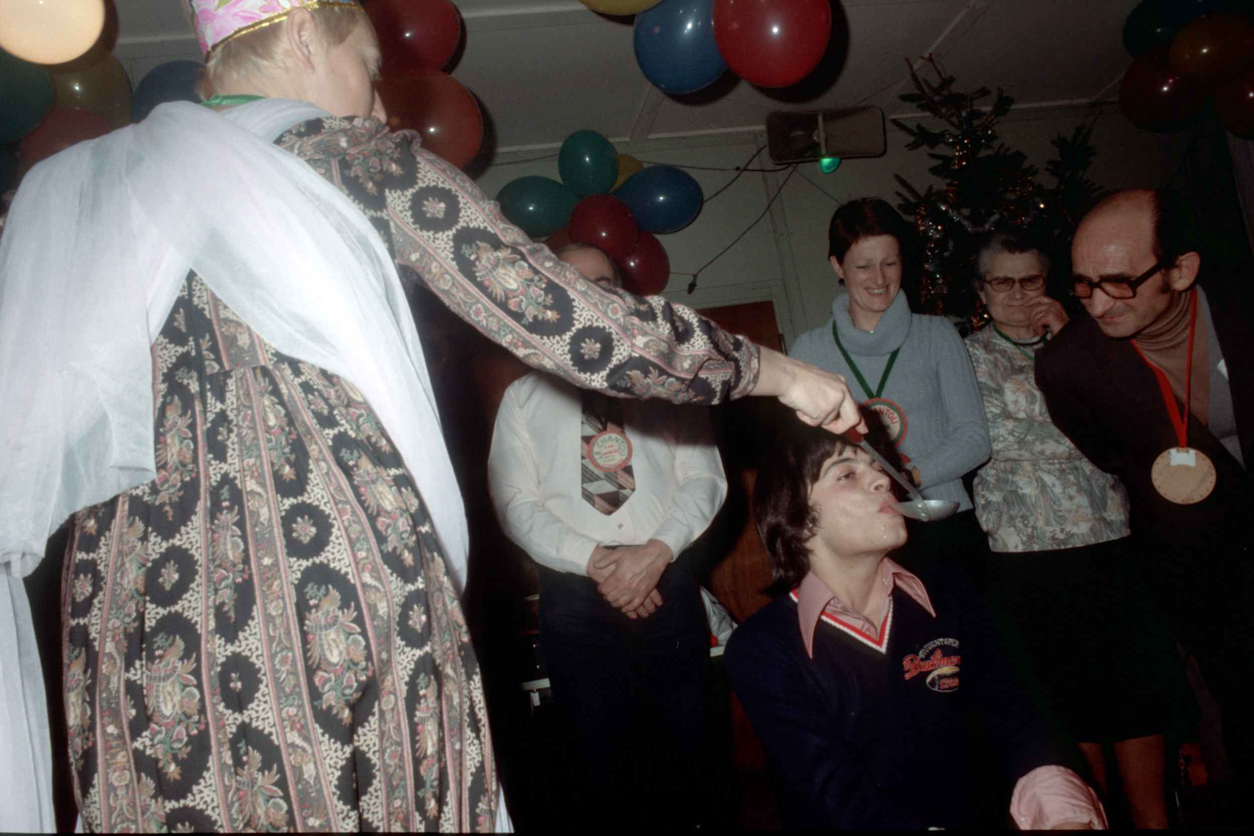 Chantou, intronisation durant le réveillon, décembre 1977